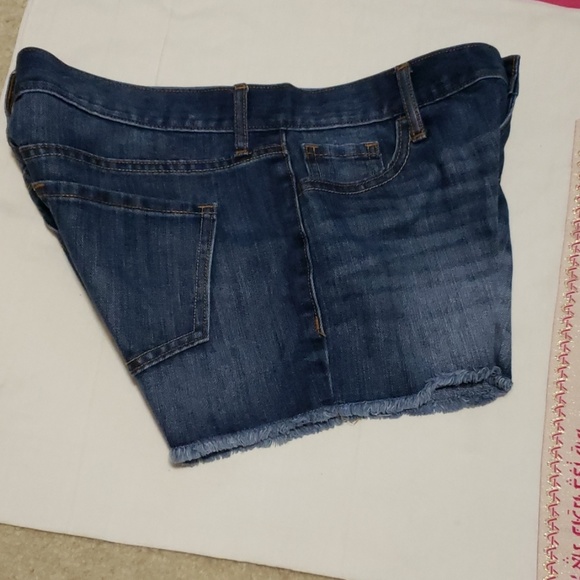 💰Old navy shorts💰 - Picture 7 of 7